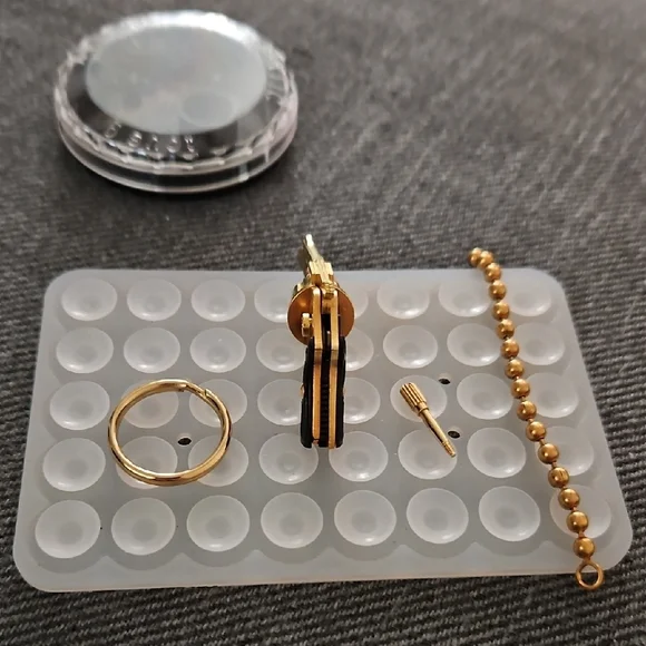 Xythos 2mm Pinfire Revolver - Picture 5 of 9